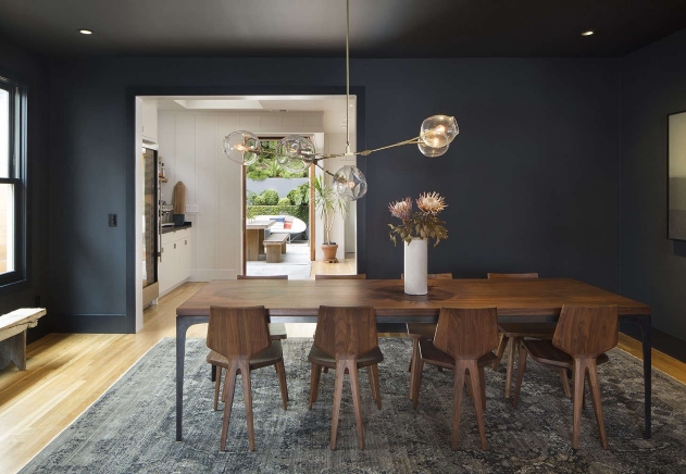 dining room table and chairs