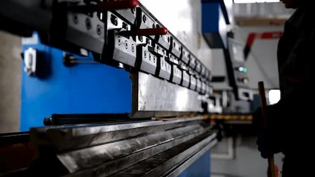 Hydraulic Press Brake Machine: The Ideal Investment for Metal Fabrication Businesses