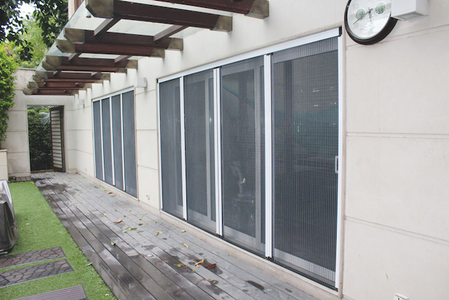 mesh-door-windows-for-protect