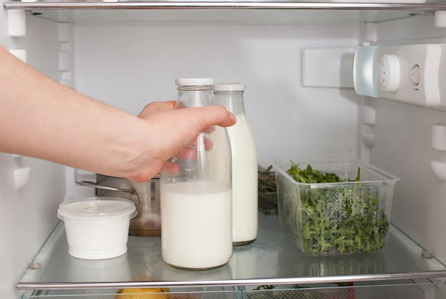 milk-in-refrigerator